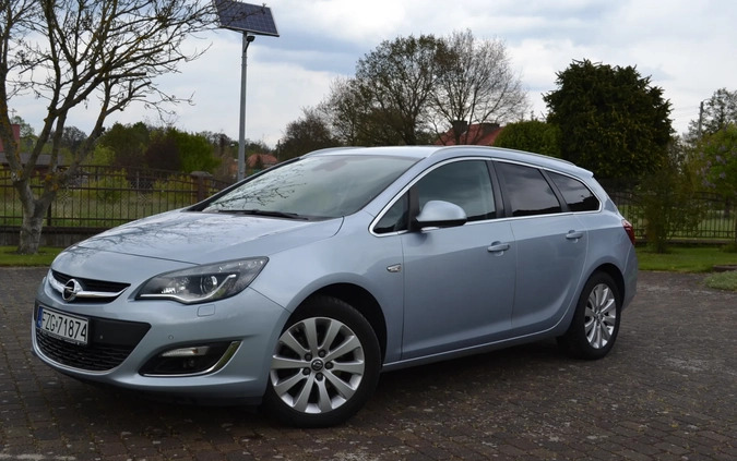 Opel Astra cena 25600 przebieg: 226000, rok produkcji 2014 z Iłowa małe 407